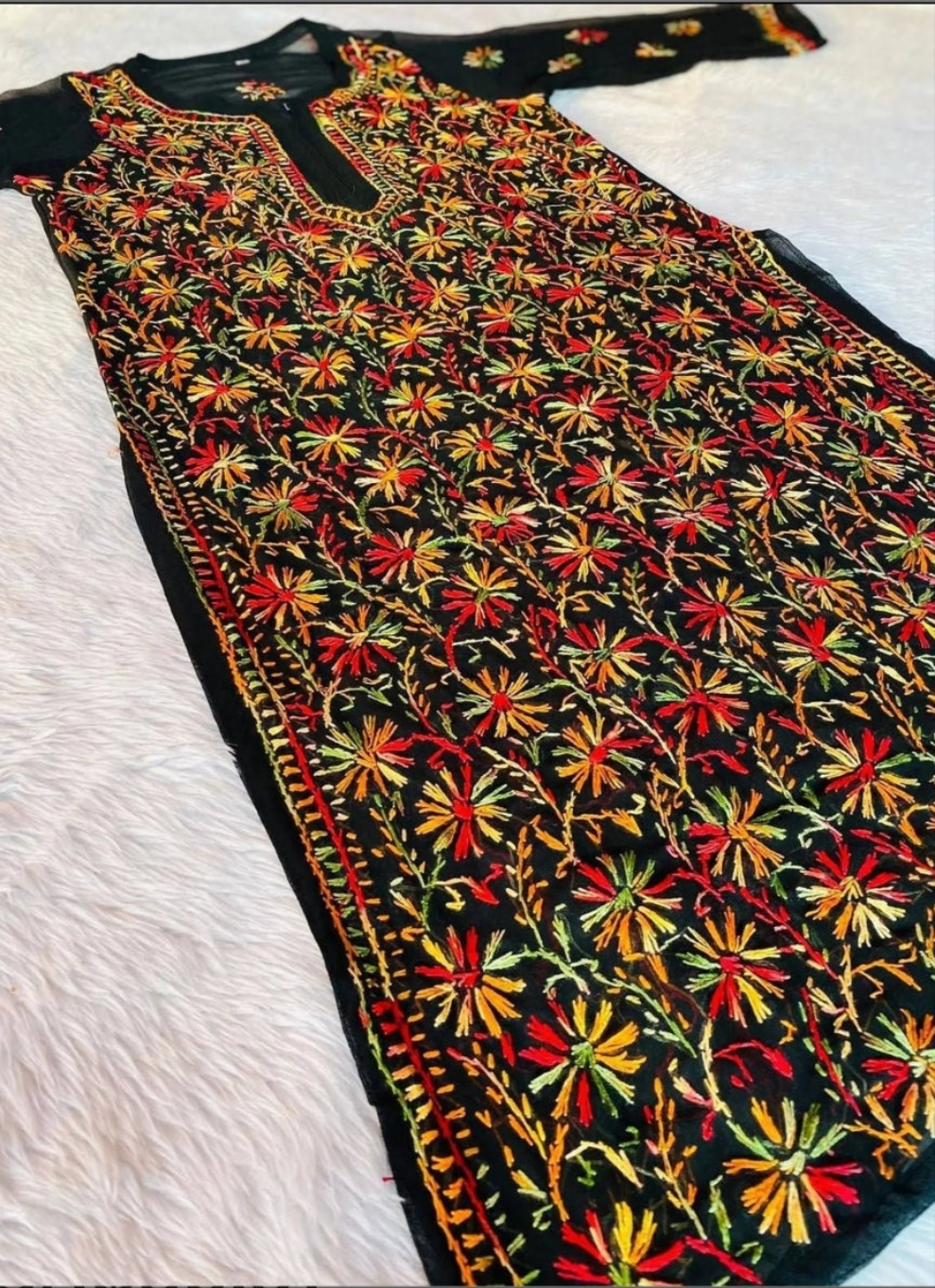 Lucknow Chikankari black kurta with multicolor chikan work with inner