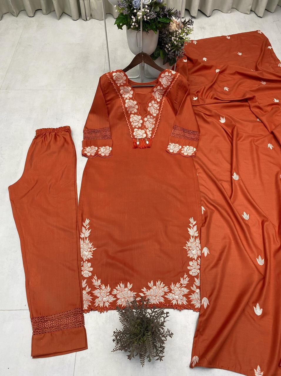 Beautiful Traditional Suit | 3Pcs Set |