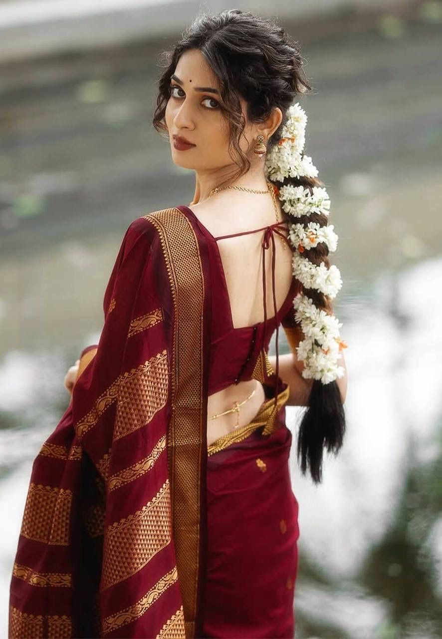 Elegant Banarsi Sarees | unstitch Blouse |