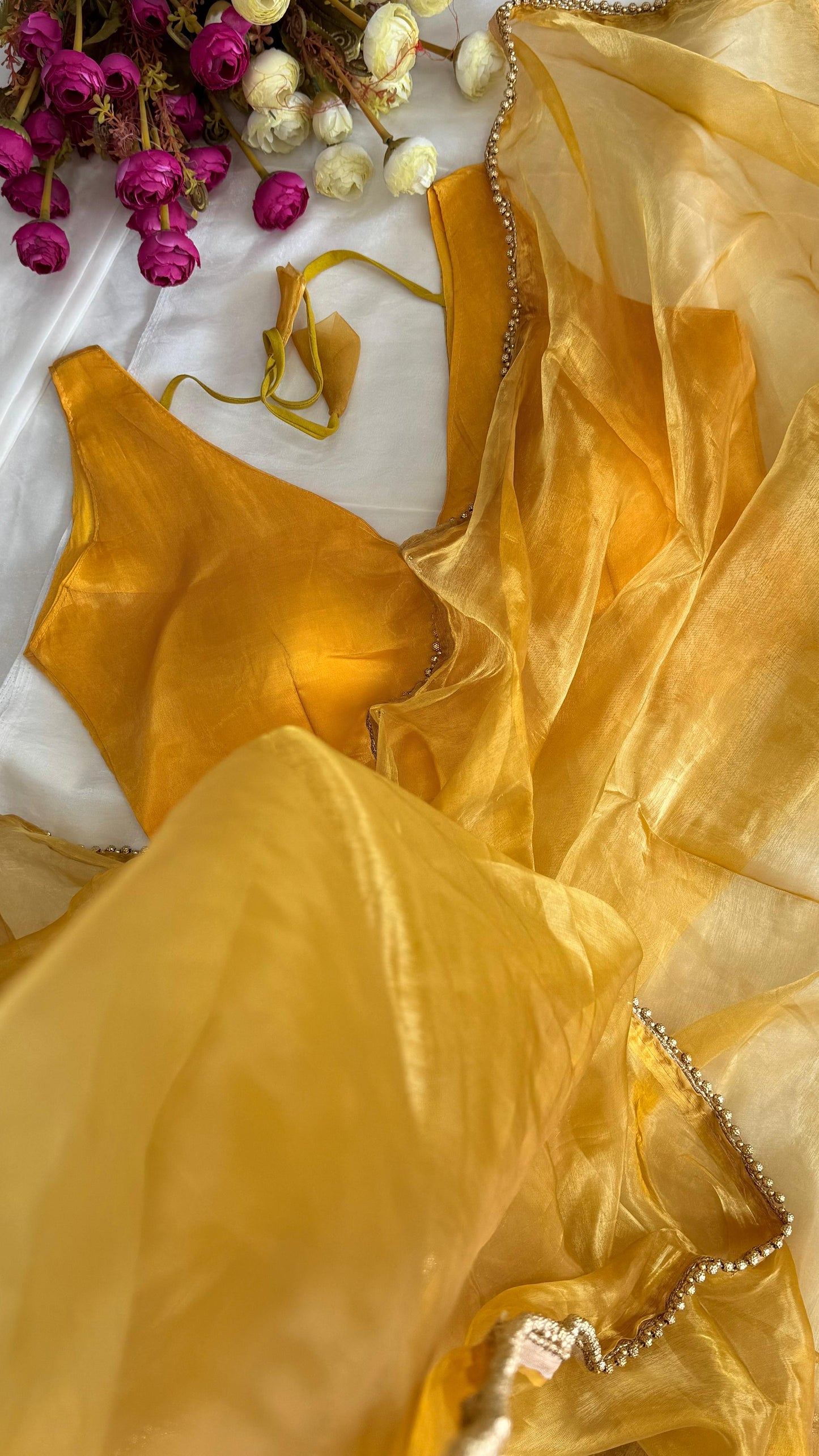 Designer Glass Saree| Sleeveless Stitched Blouse | Free Size Blouse
