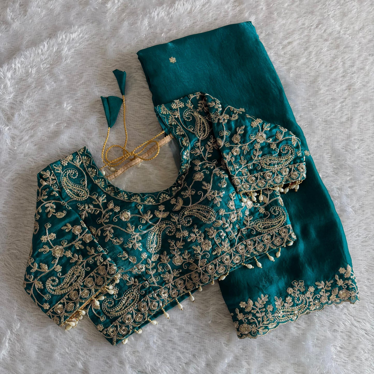 Designer silk saree| Stitches Blouse