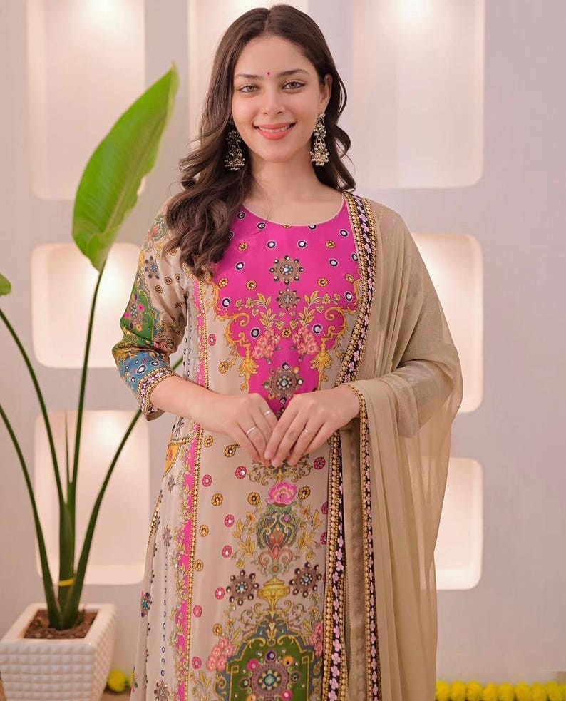 Beautiful Designer Suit || 3Pcs Set ||