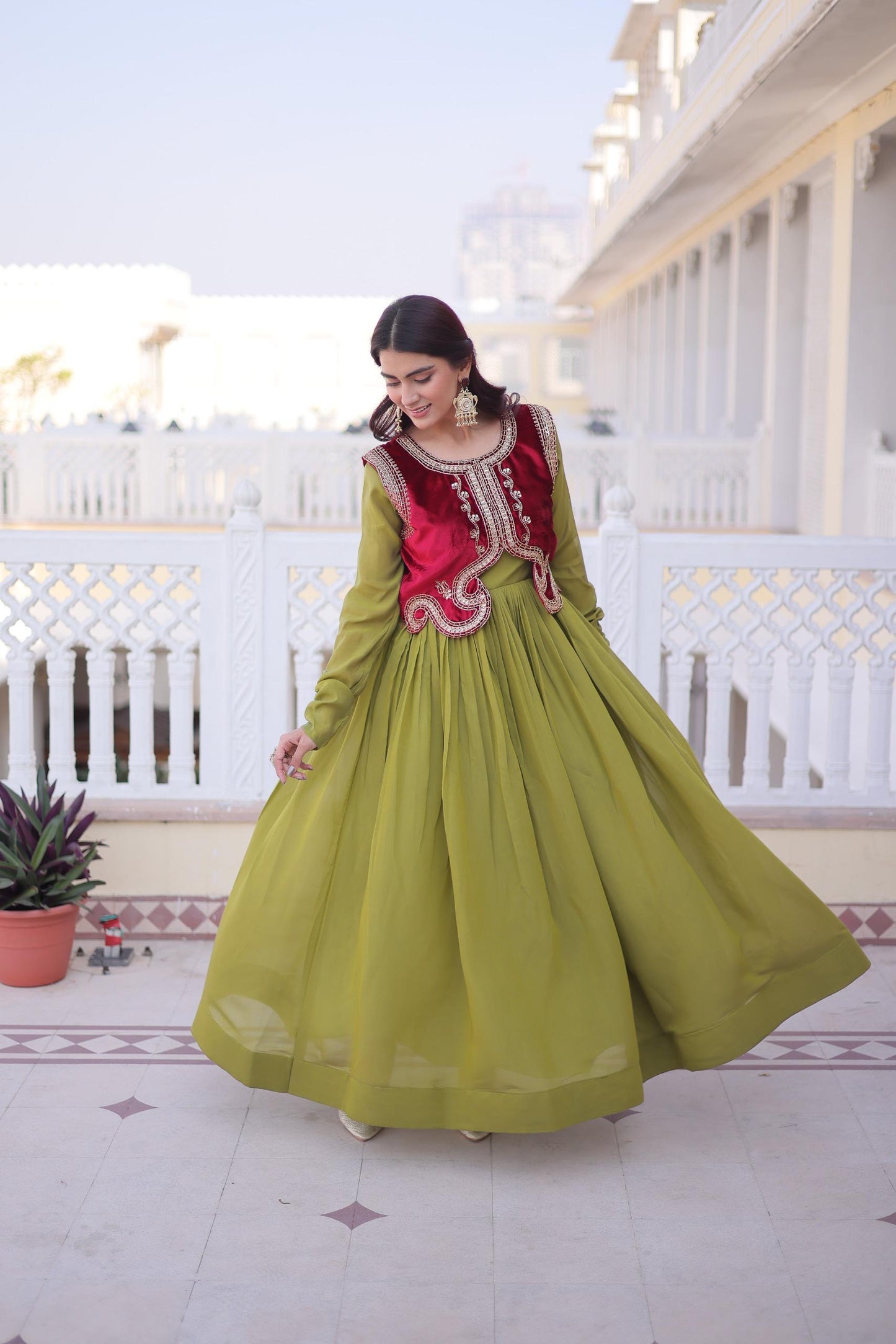 Beautiful Readymade Gown || Gown style || 2 PCs Set ||
