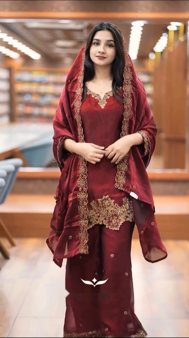 Beautiful Designer Fendy Silk Suits || 3Pcs sets ||