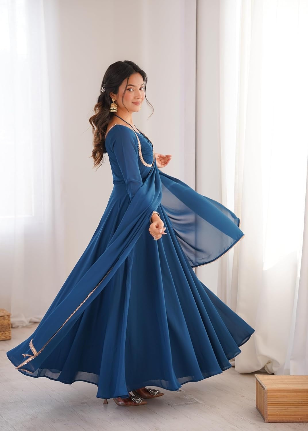 A Beautiful Anarkali Gown Suit || Flair Anarkali Dress || 3 PCs Set ||