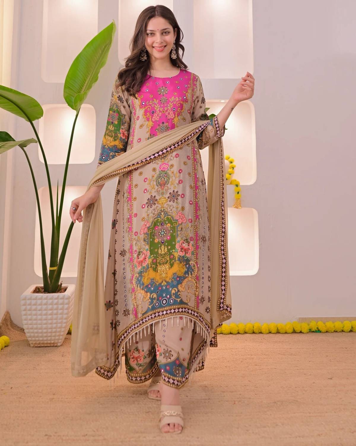 Beautiful Designer Suit || 3Pcs Set ||