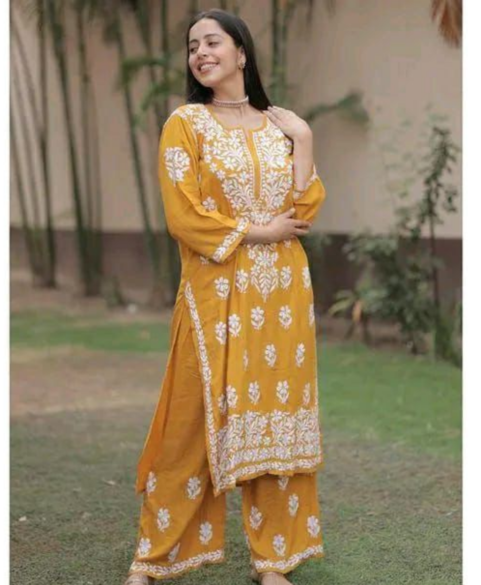 Elegant Chikankari Kurti with Pant Set.