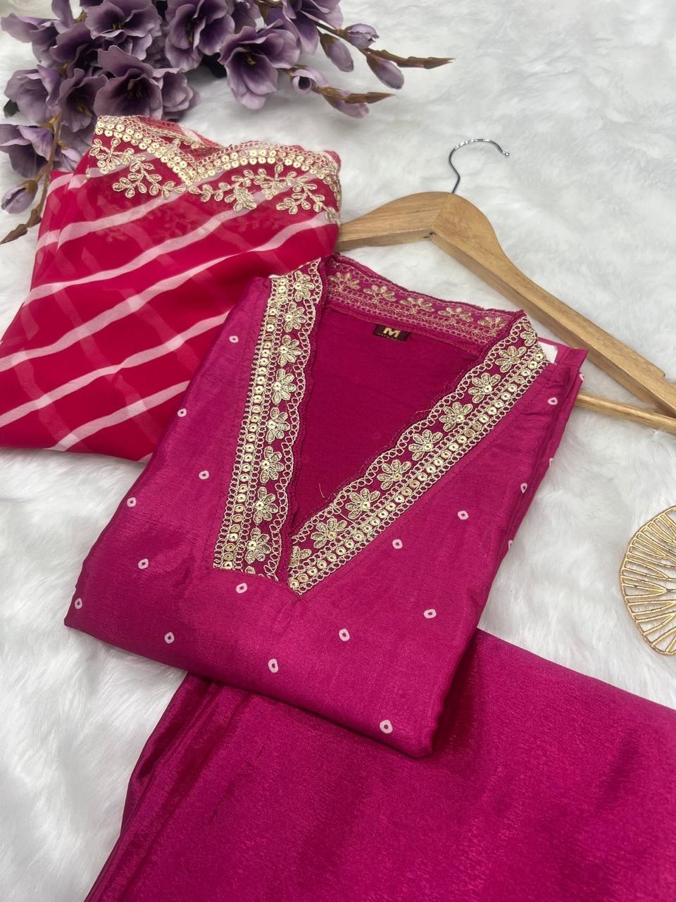 Bandhani Printed Regular Sequinned Kurta with Trousers||